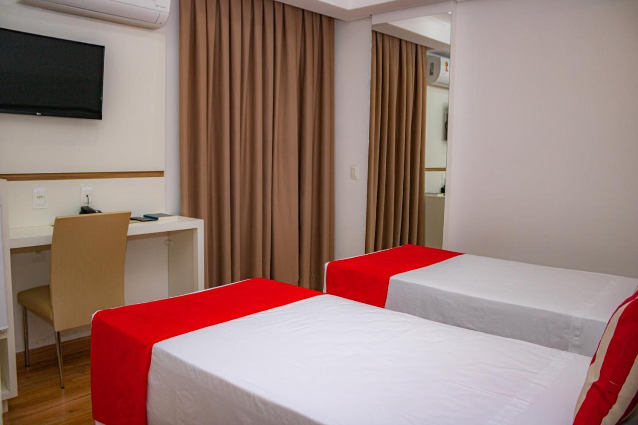 Granlago Hotel Pouso Alegre Dış mekan fotoğraf